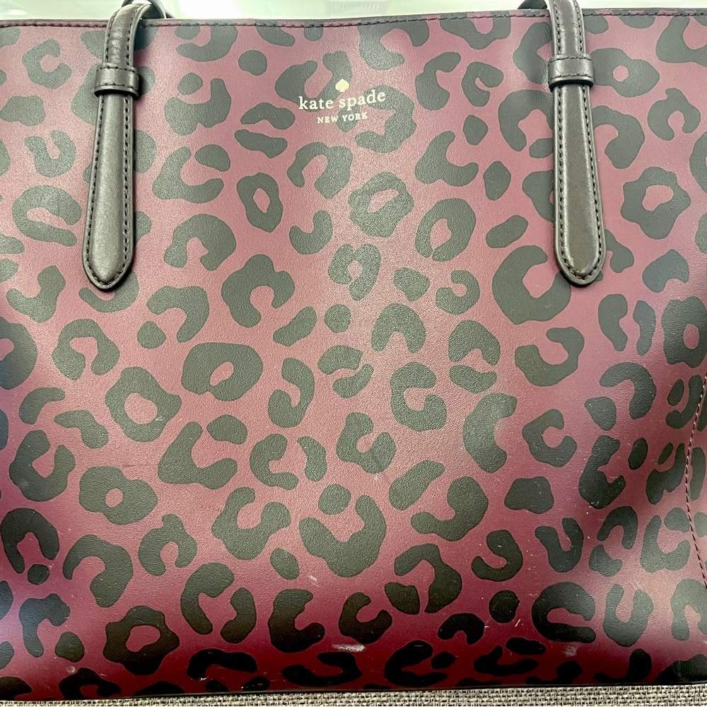 👜 Kate Spade Dark Leopard Medium Tote